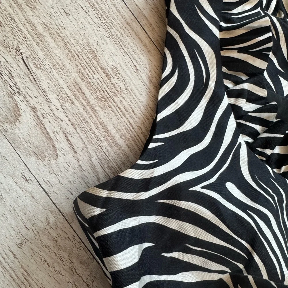 Kate Spade Look For the Silver Lining Zebra Peplum Sleeveless Top 2